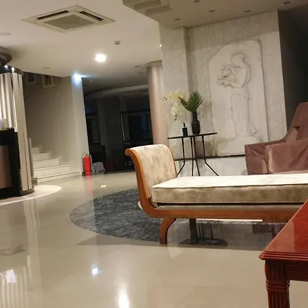 伊斯佩里亚酒店 酒店