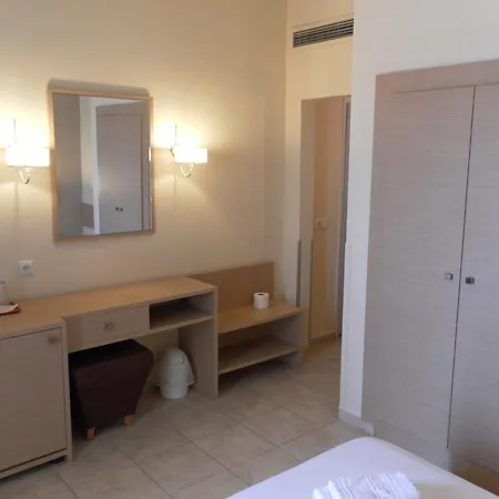 Esperia 2* テッサロニキ