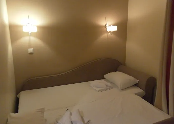 Hotel Esperia 2*